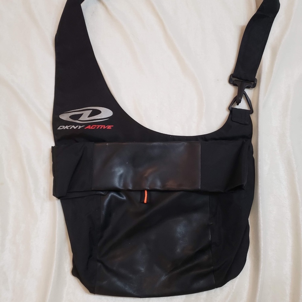 Vintage DKNY Active Sports Bag